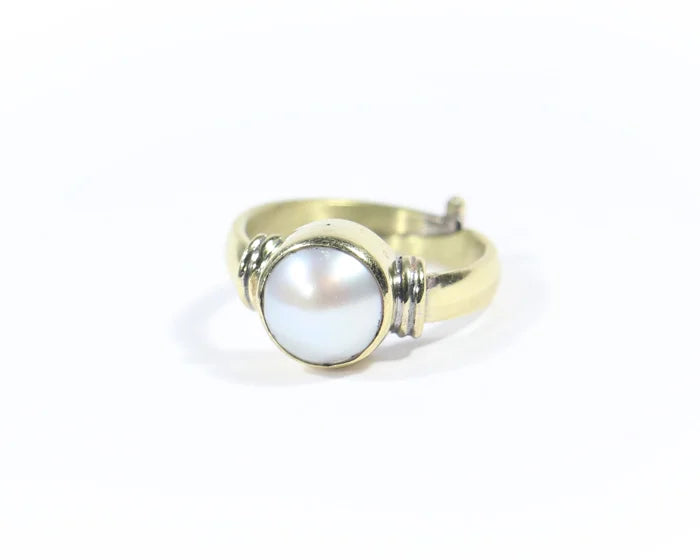 Pearl (Moti) Ring (5 Ratti)