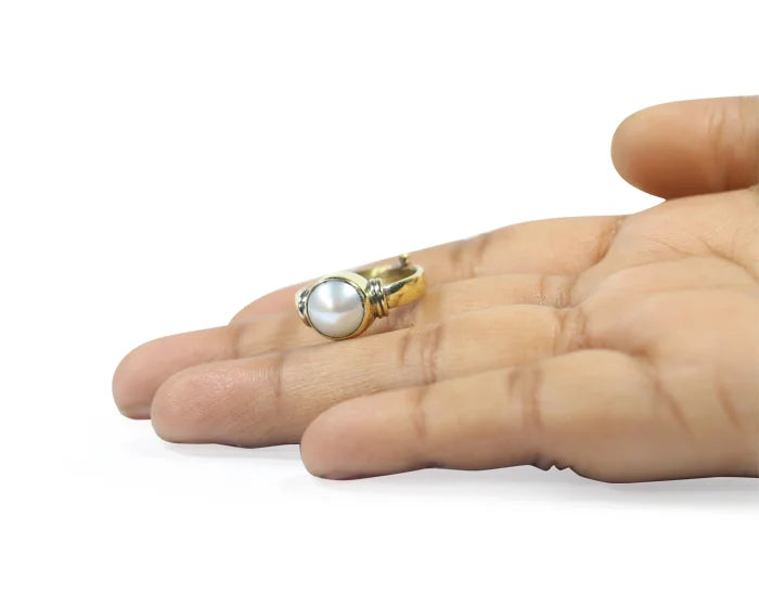 Pearl (Moti) Ring (5 Ratti)