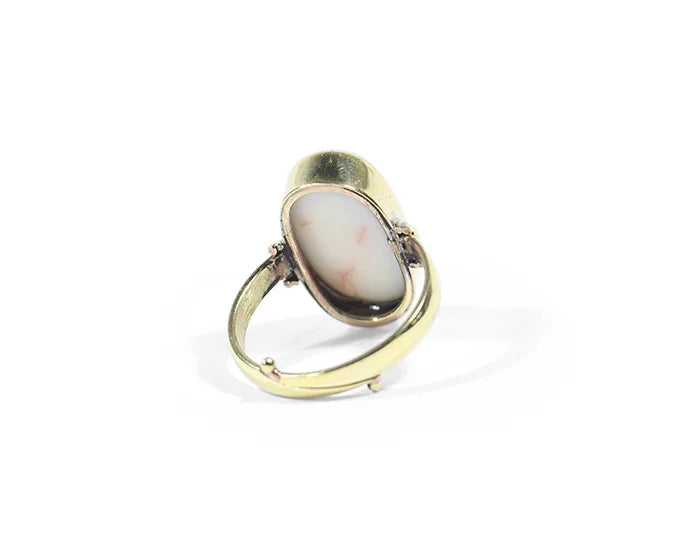 Natural Opal Ring (5 Ratti)