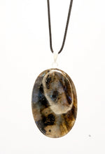 Labradorite Pendant (Good Quality)