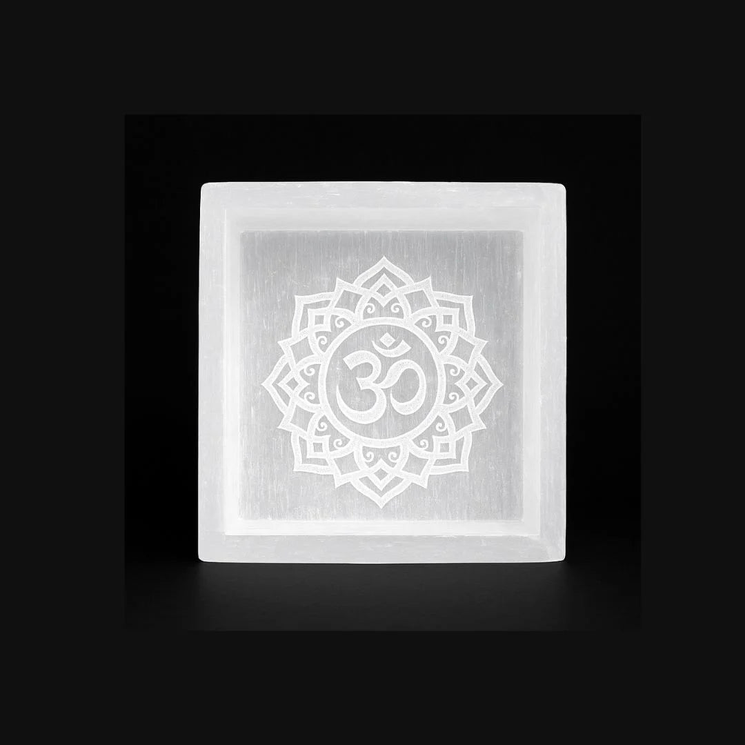 OM Selenite Cube