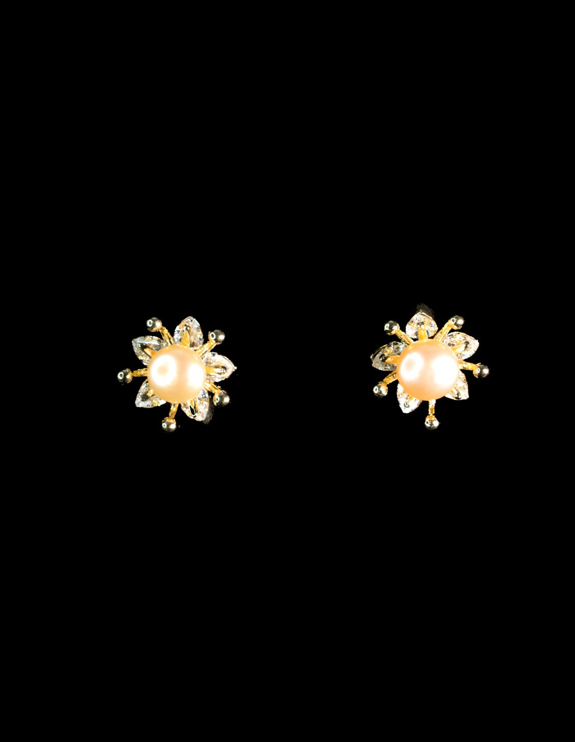 Star Pearl Earring