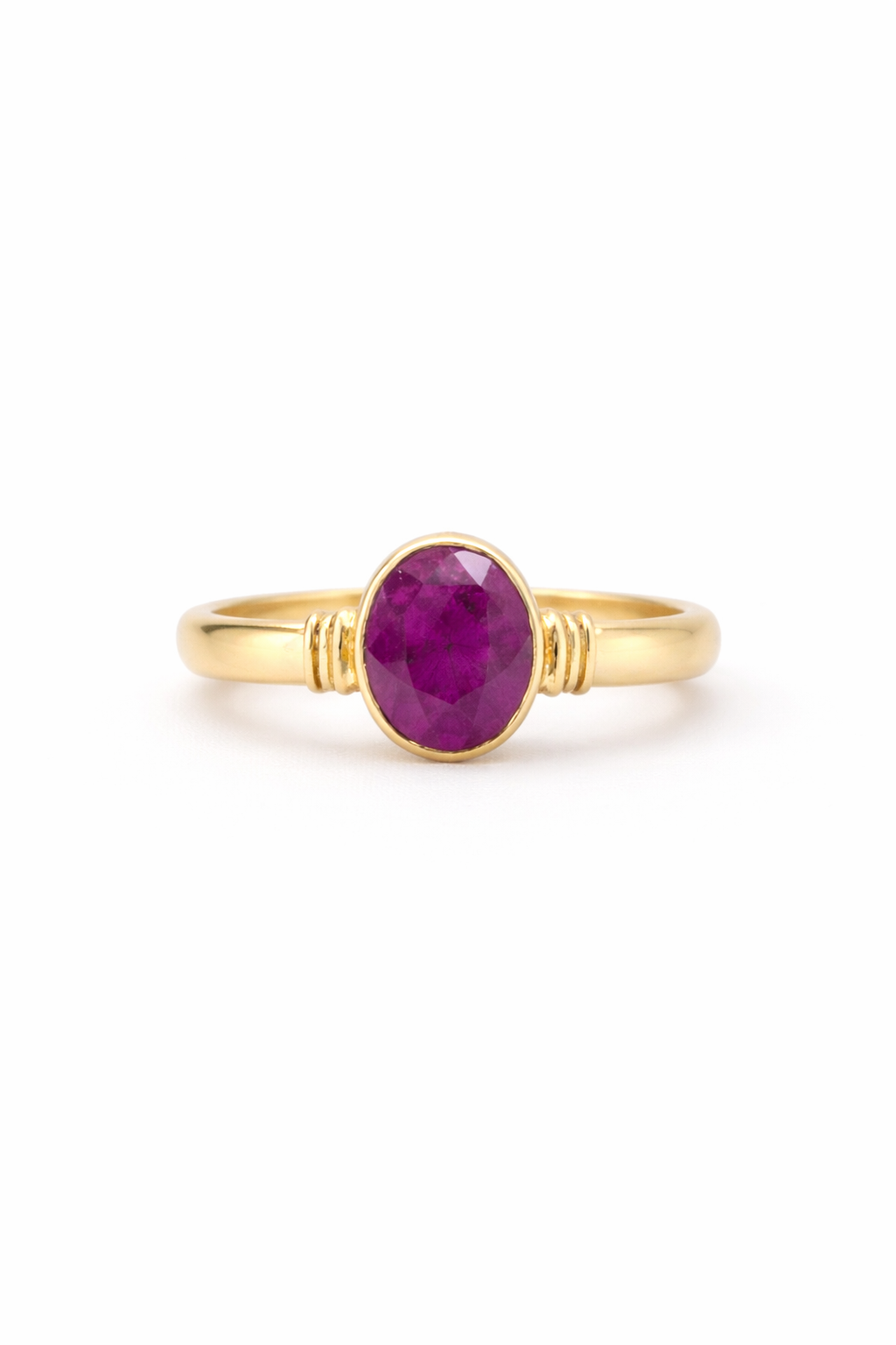 Ruby (7+ratti) Ring (Golden Band)