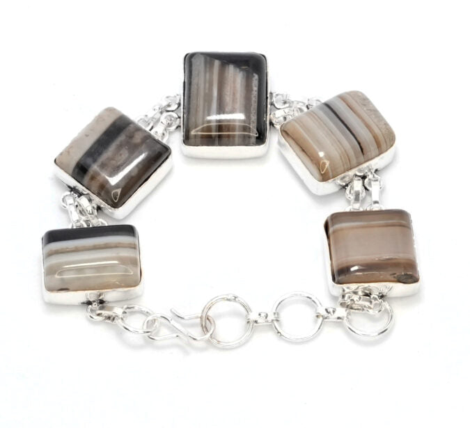 Sulemani Haqiq String Bracelet