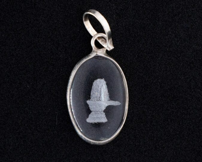 SphatiK Shivling Pendant ( अभिमंत्रित एवं सर्टिफाइड )